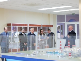 "Нафтан" і Беларуская АЭС абмяняліся вопытам у галіне ідэалагічнай і сацыяльнай работы