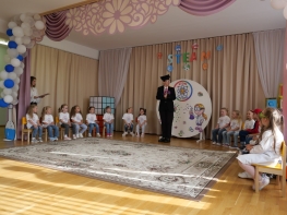 У дзіцячым садку №4 горада Астраўца адкрыта першая ў краіне "Атамная група"